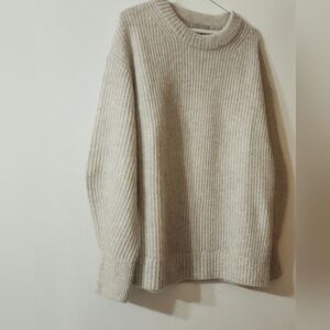 Everlane Cream Ribbed Crew Neck Sweater Size Medium